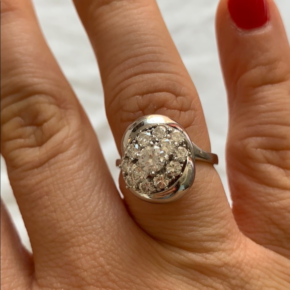 Diamond ring - Picture 2 of 8